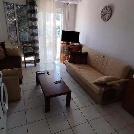 Delasera House Lägenhet Flogita