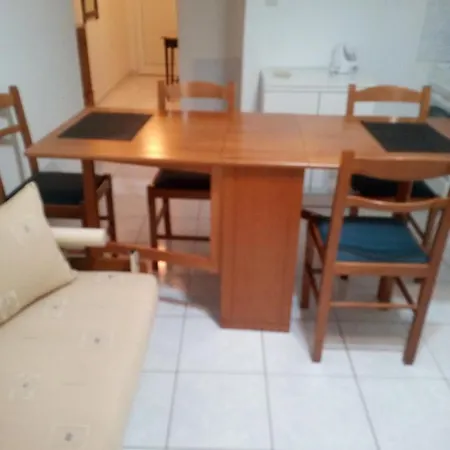 Delasera House