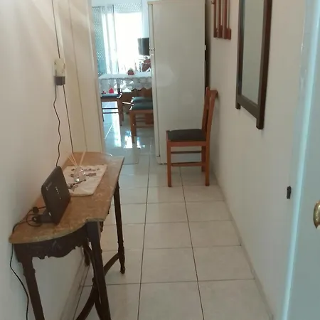 Delasera House